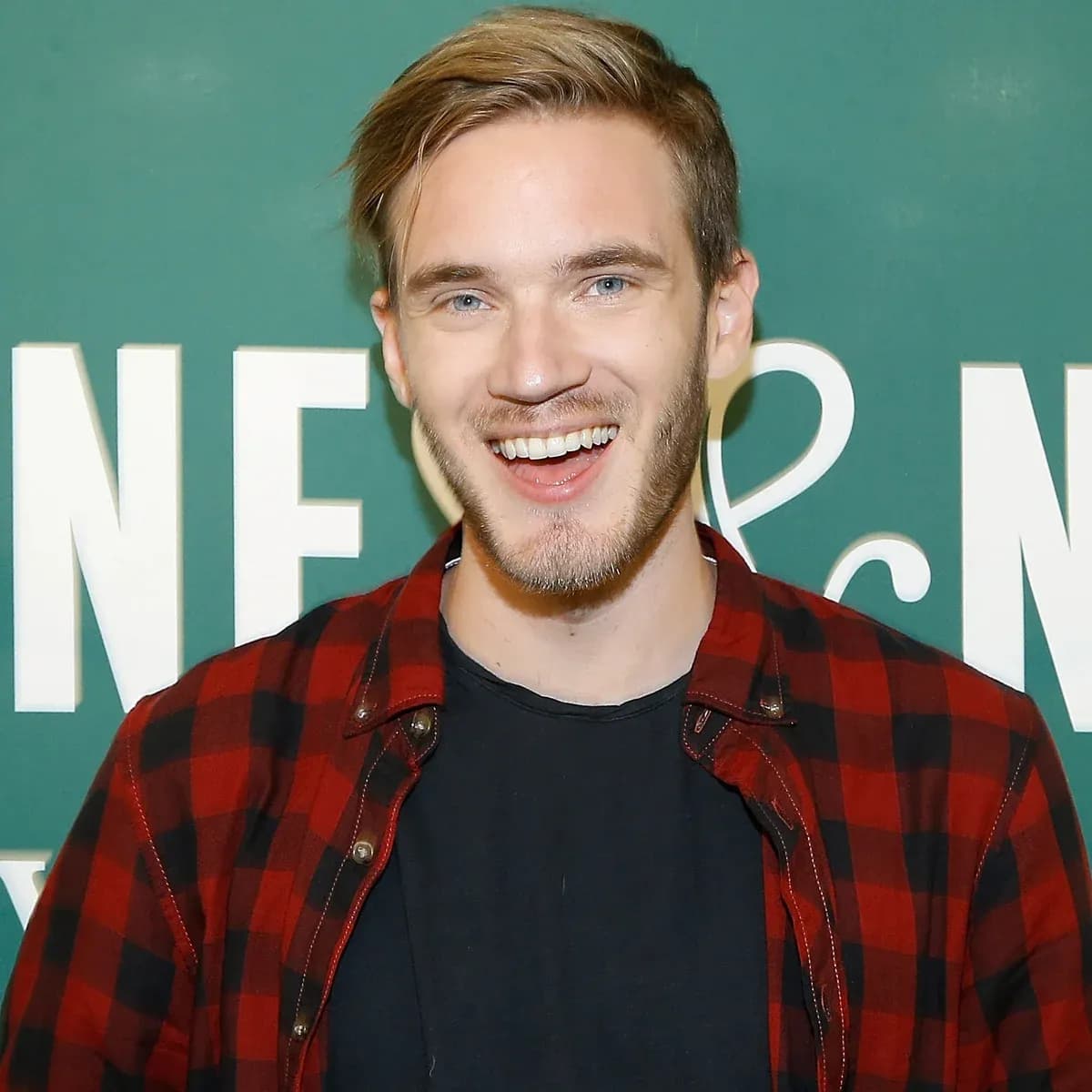 PewDiePie agent