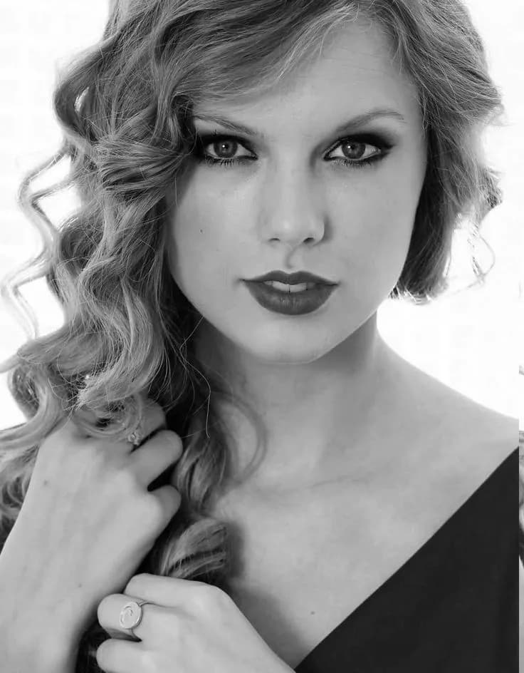Taylor Swift agent